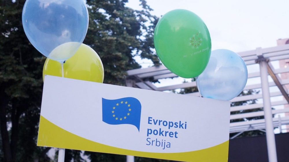 Evropski pokret u Srbiji: Izjava Vučića o lojalistima u SNS-u ugrožava temelje demokratije 1