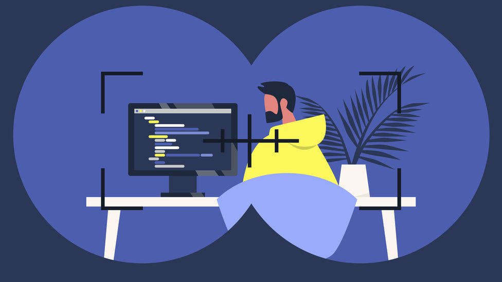 Rad od kuće, špijuniranje i zaposleni: „Nadzirem ih softverom koji pravi skrinšotove“ 1 Someone spies on a man sitting at his computer