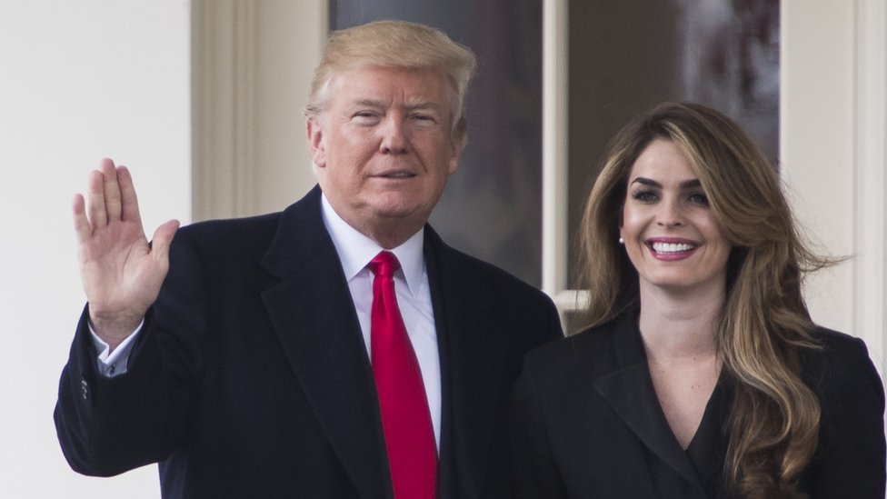 Korona virus: Tramp pod nadzorom lekara, posle oprečnih informacija tokom vikenda 8 Hope Hicks with President Trump (2018 image)