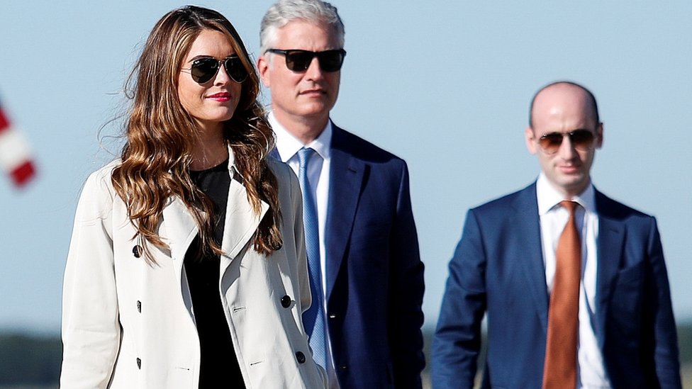 Korona virus: Donald Tramp u bolnici, „umoran, ali dobro raspoložen" 6 Hope Hicks travels with other White House aides in September 2020