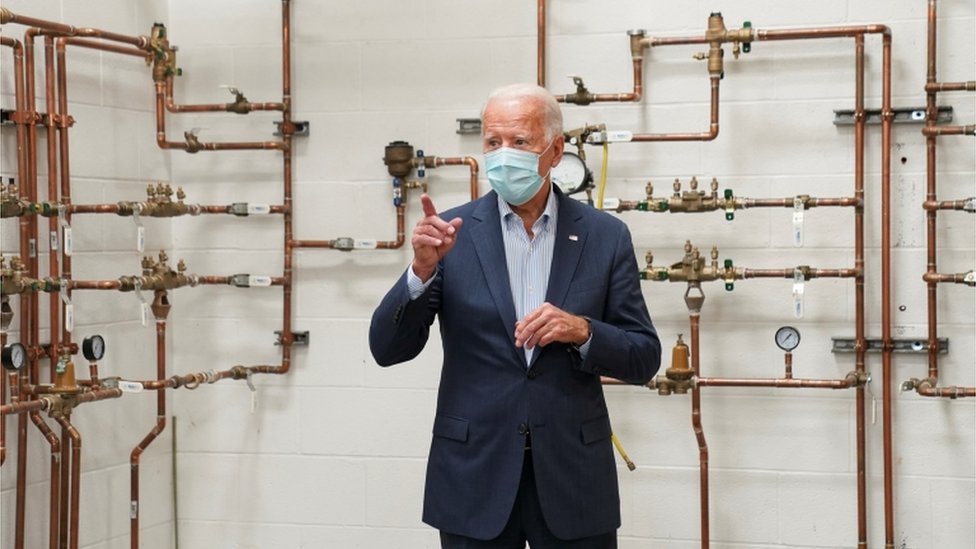 Predsednički izbori u Americi 2020: Trampova ćerka Tifani u centru pažnje - rivali snimili zajednički spot 3 Joe BIden campaigning in Erie in October