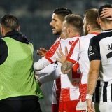 Zašto godinama derbi ne može da prođe bez uvreda s obe strane? 1