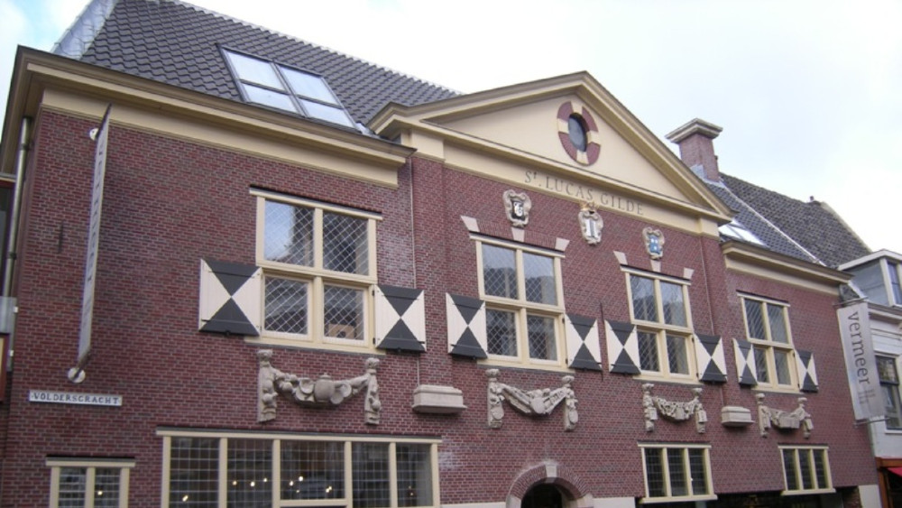 Holandija: Slikar i devojka u Delftu 1