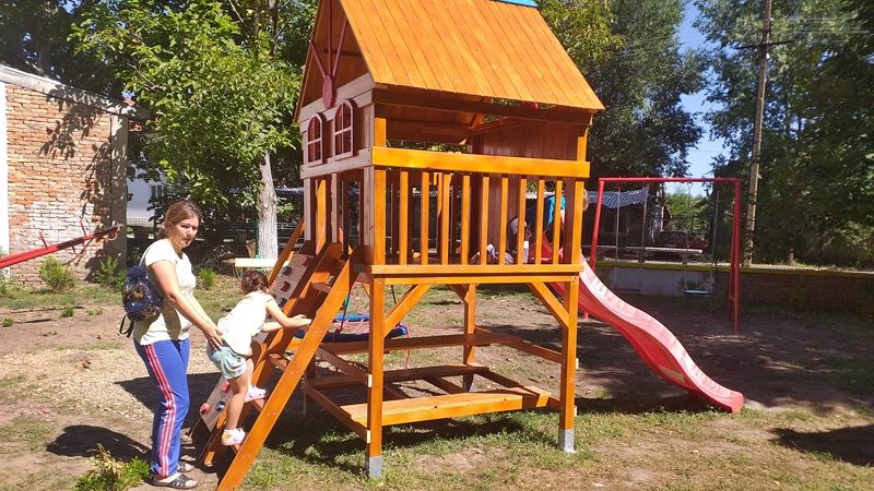 Meštani sami uredili igralište u Orlovatu kod Zrenjanina 1