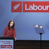 Na izborima na Novom Zelandu pobedila stranka premijerke Džasinde Arden 15