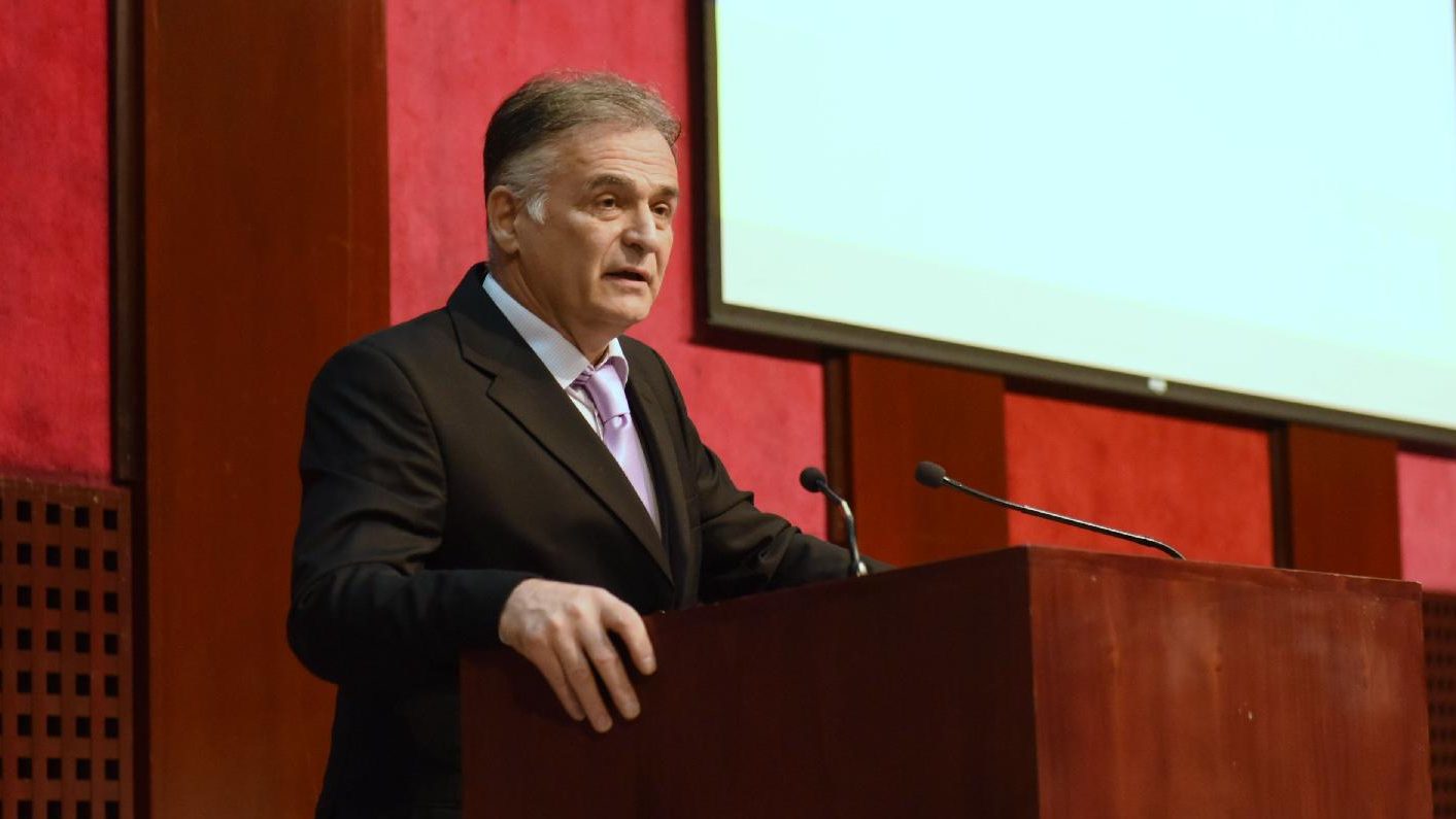 Na izbornoj skupštini frakcije DS verifikovan predsednički mandat Branislavu Lečiću 1