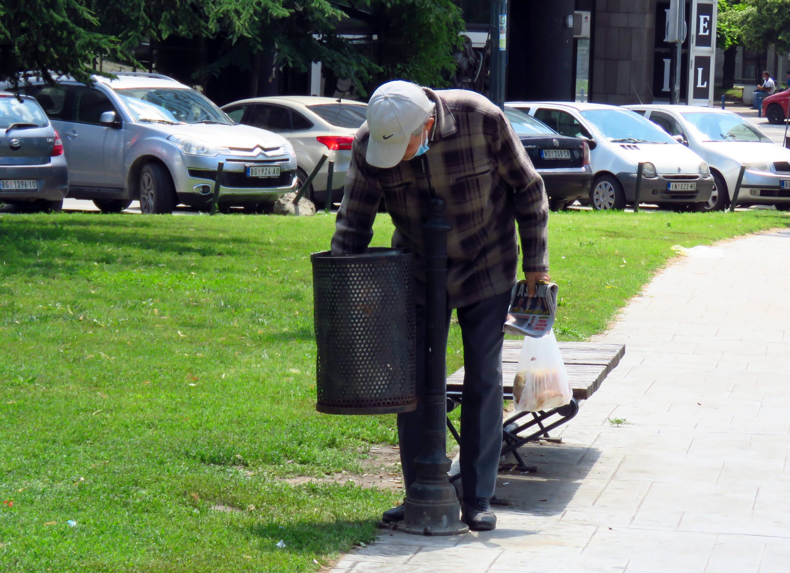 U Srbiji oko pola miliona siromašnih 1