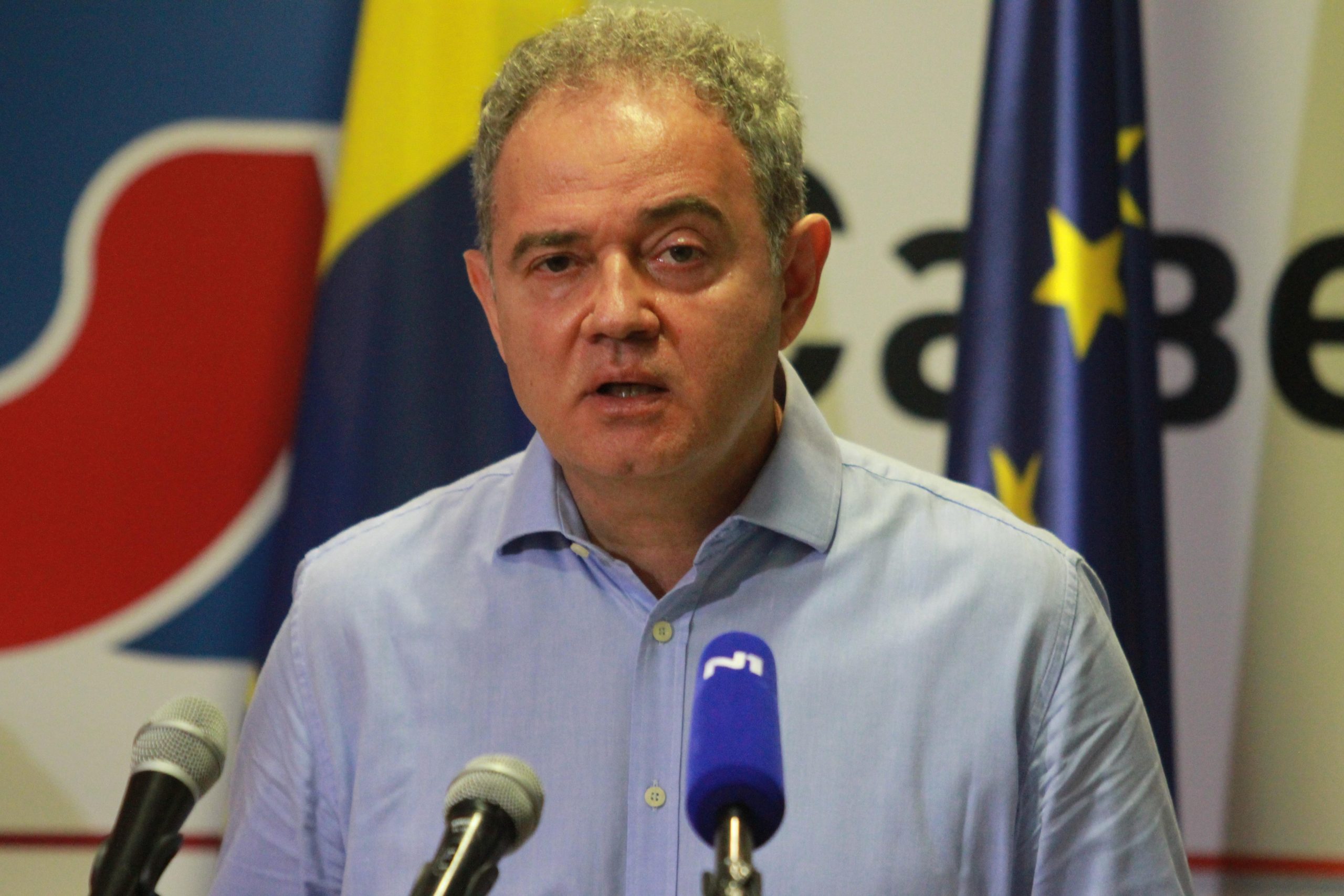 Lutovac: Ministarstvo ne može da upiše Lečića kao predsednika DS 1