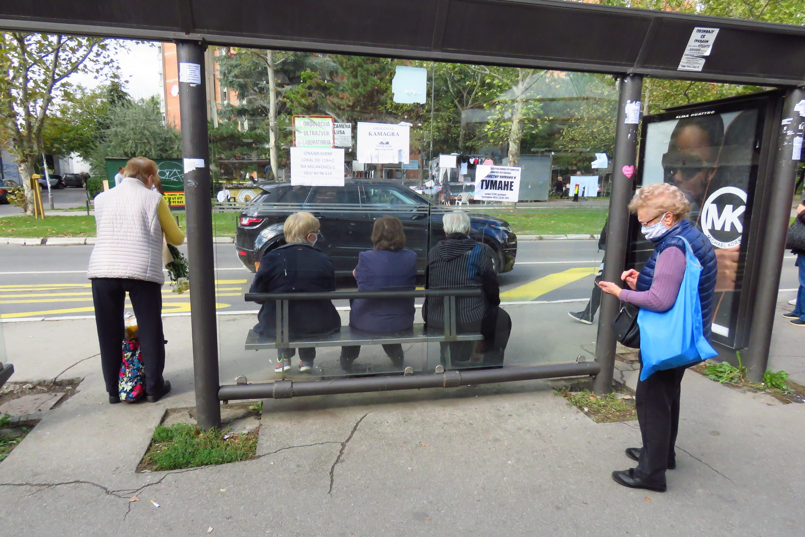 Još 341 novooboleli, jedan preminuli, na respiratorima 39 pacijenata 1