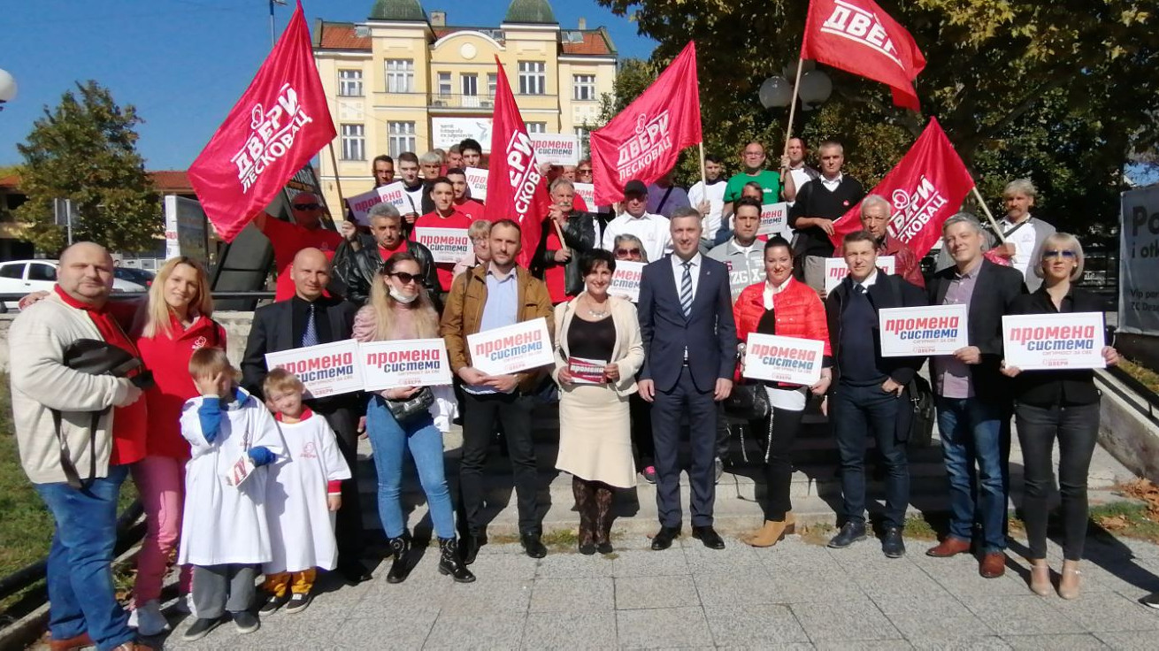 Dveri predstavile u Leskovcu proglas: Promene kreću sa juga 1