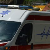 Hitna pomoć: Dete poginulo u saobraćajnoj nesreći, tri teško povređena, mladić izboden 11