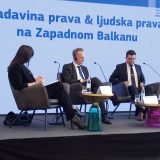 Političare u regionu da pritiska Brisel, ali i građani 13