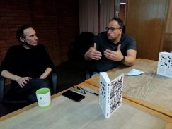 Izložba ilustracija autora Igora Lečića (Milana Doga), pod nazivom „Veliko čekanje – za one koji vole da im se nacrta” Otvorena izložba ilustracija Milana Doga „Veliko čekanje - za one koji vole da im se nacrta” 11