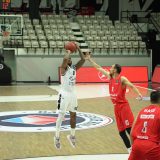 Košarkaši Partizana pobedili ekipu Bahčešehira sa 82:76 15