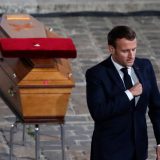 Makron: Samuel Pati je ubijen jer je bio oličenje Republike 2