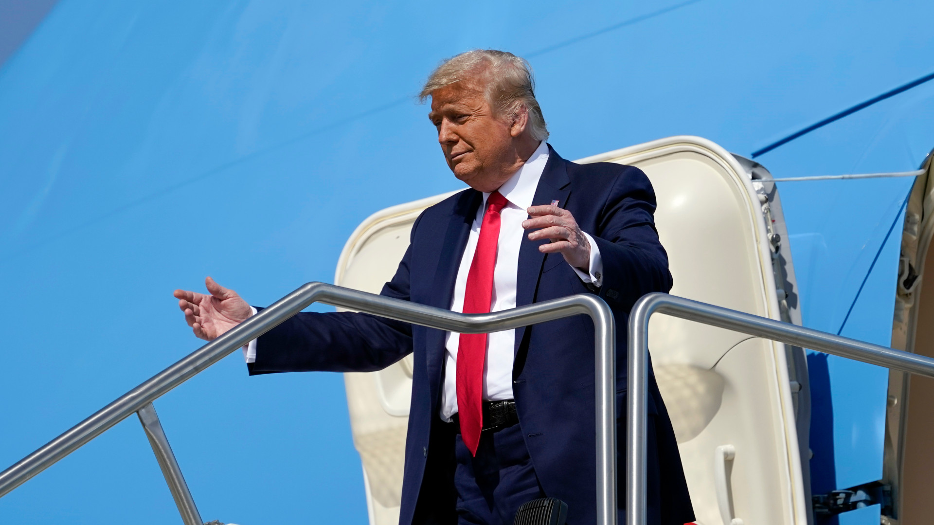 Tramp izrazio solidarnost sa Francuskom posle napada u Nici 1