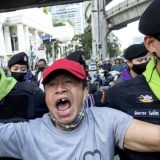 U Bangkoku nastavljen protest uprkos zabrani okupljanja više od četiri osobe 2