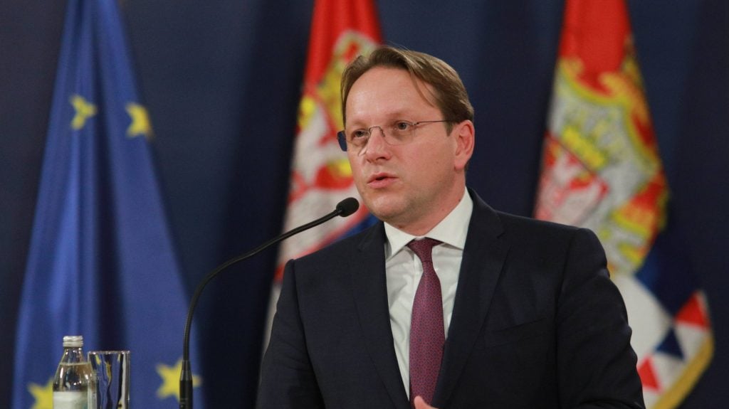 Vučić: Prihvatio sam kritike Verhejija zbog funkcionerske kampanje 2
