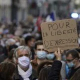 Ubijeni nastavnik proglašen za mučenika slobode izražavanja u Francuskoj 10