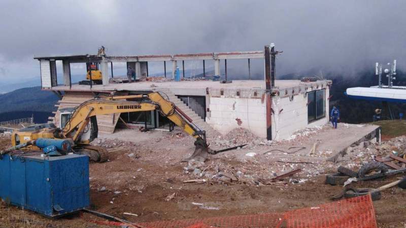 Ministarstvo: Nastavlja se rušenje objekta nelegalno izgrađenog na vrhu Kopaonika 1