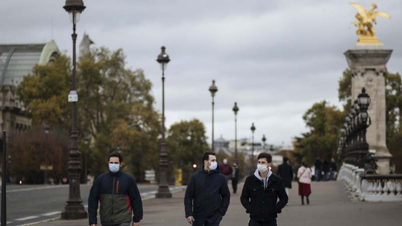 Francuski lekari traže duži policijski čas i karantin tokom vikenda 1