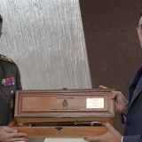 Zajednička sednica kolegijuma: Vulinu uručen bajonet 6