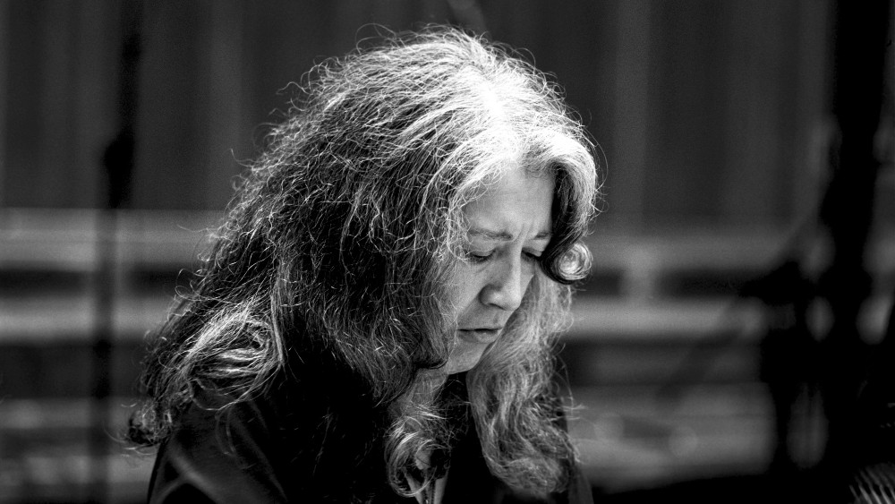 Korona odložila dva koncerta 1