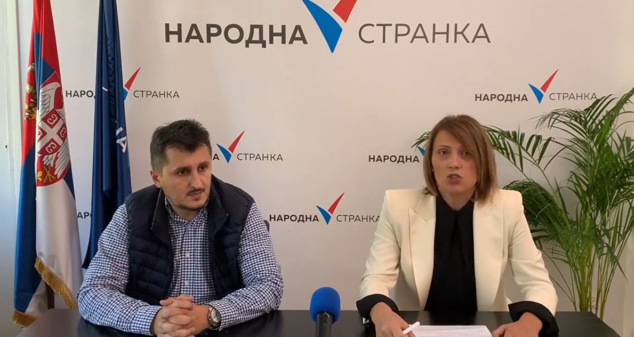 Narodna stranka: Gradska vlast da obezbedi dezinfekciju u vozilima javnog gradskog prevoza 1