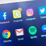 Hiljade korisnika prijavilo probleme sa Instagramom i Fejsbukom 13