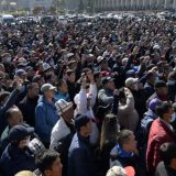 Predsednik Kirgizije proglasio vanredno stanje u glavnom gradu zbog protesta 10