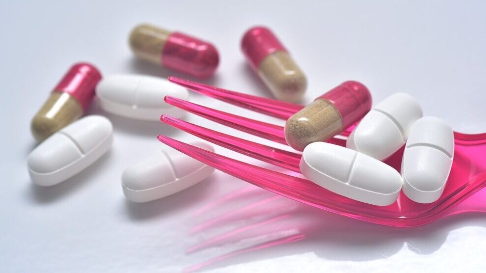 Farmakolog: Nema magičnog leka protiv kovida, antibiotike ne davati „rutinski“ 1