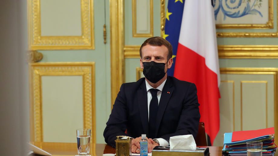 Makron: Napadnuta je cela Francuska 1