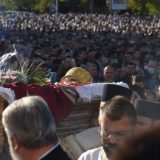 Vernici odaju počast Amfilohiju, lekari apeluju na poštovanje mera (VIDEO, FOTO) 9