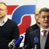 Prvo dijalog sa vlašću pa grupisanje opozicije 9