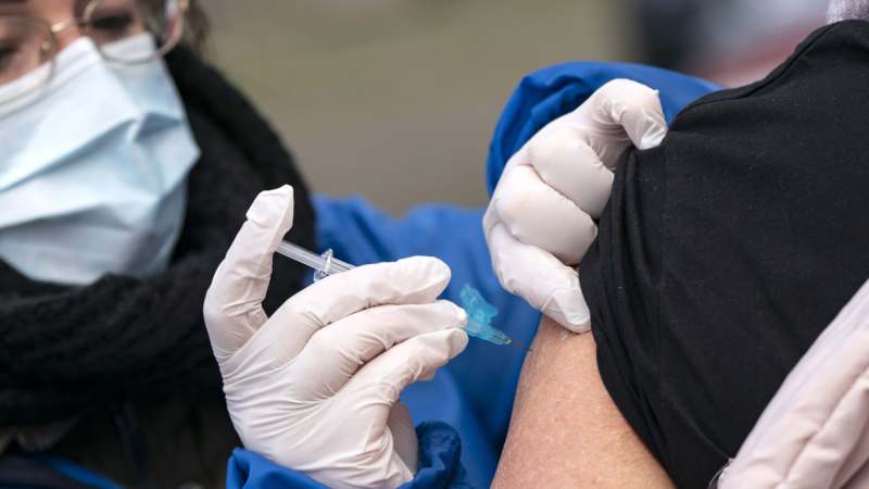 Nemačka obećava da će vakcina protiv KOVID-19 biti bezbedna 1