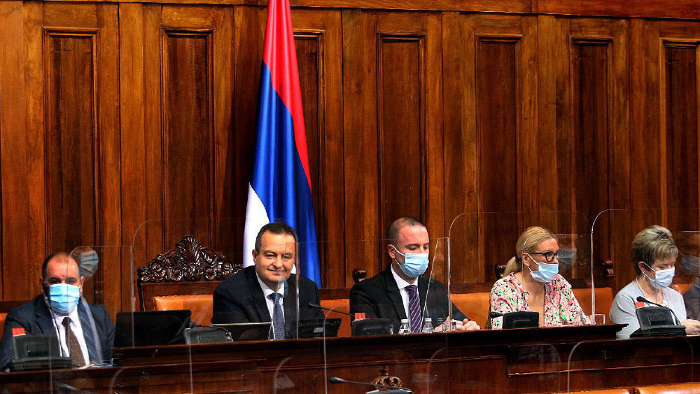 Rašković Ivić: Nedonošenje zakona po hitnom postupku bi bio korak ka demokratiji, ali nje nema 1