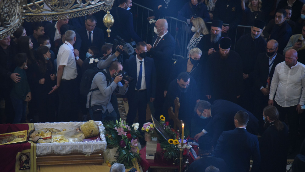 Informer je dobro plaćeni trbuhozborac vlasti 1