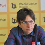 Književnica na Tviteru traži posao čistačice 7