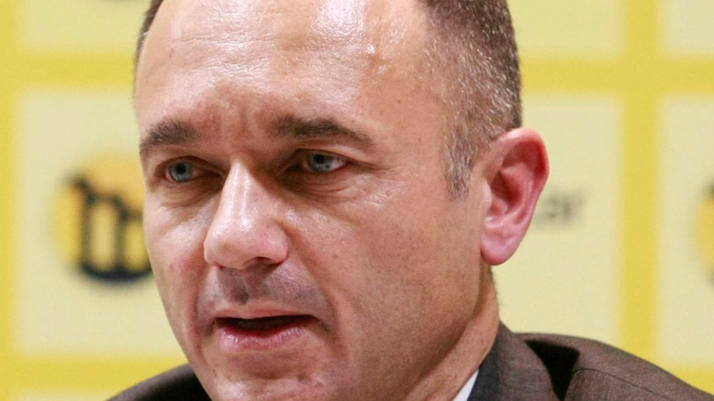 Vuletić (GDF) pisao Sorošu: Kako je moguće da Milan Antonijević čestita Dan RS 1