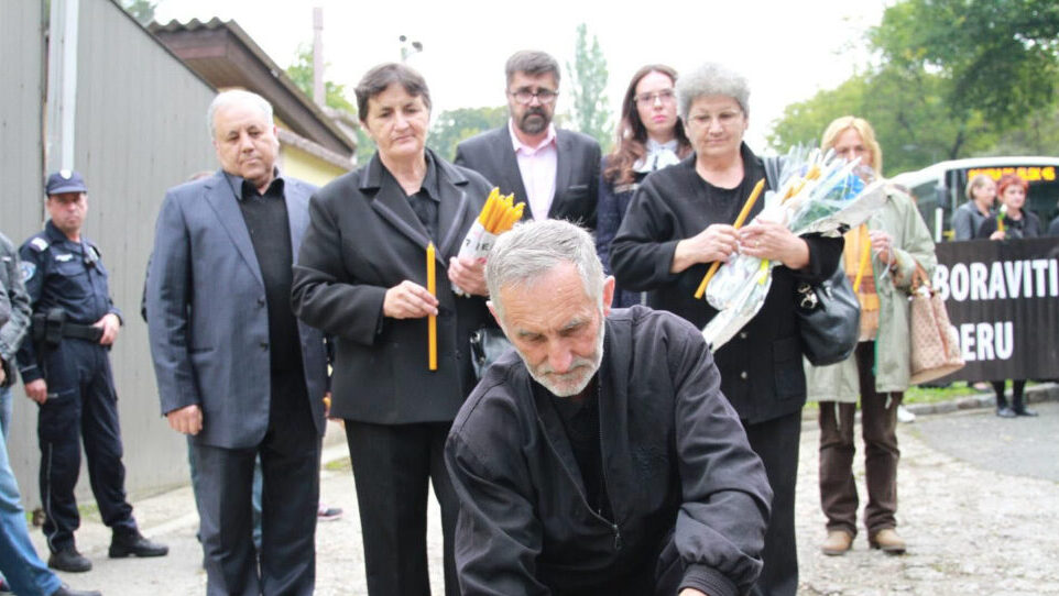 Žene u crnom: Država da otkrije ubice gardista u Topčideru i obezbedi pravdu za porodice žrtava 1