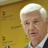 Preminuo Prvoslav Davinić, nekadašnji ministar odbrane 8