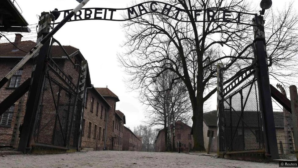 Mučenje i psihologija: Zašto su neki ljudi okrutni prema drugim 4 Nacisti su dehumanizovali i ubili milione ljudi tokom holokausta u koncentracionim logorima