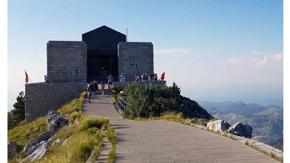 mauzolej na lovćenu