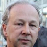 Političko lutanje Lutovca 5