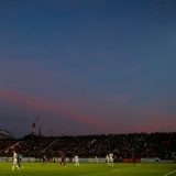 Fudbalerima Mačve odavno kasne plate, a sada neki spavaju na stadionu 14