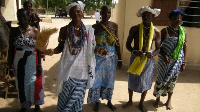 Togo: Kralj, prvi u selu Aneo 1