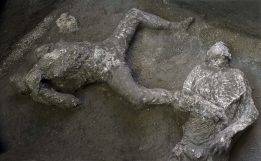 Italy Pompeii Ancient Bodies Nova otkrića u Pompeji: Nađeni ostaci dva muškarca, verovatno bogataša i roba (FOTO) 3