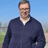 Pandemija ne sprečava Vučića da vodi kampanju 13