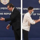 Vučić uručio odlikovanja pojedincima i institucijama za doprinos suzbijanju epidemije 11