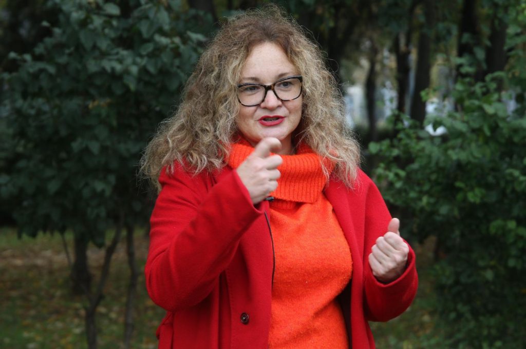 Bakić: Vučić sa desničarskim pokretima razgovara na dnevnom nivou 2